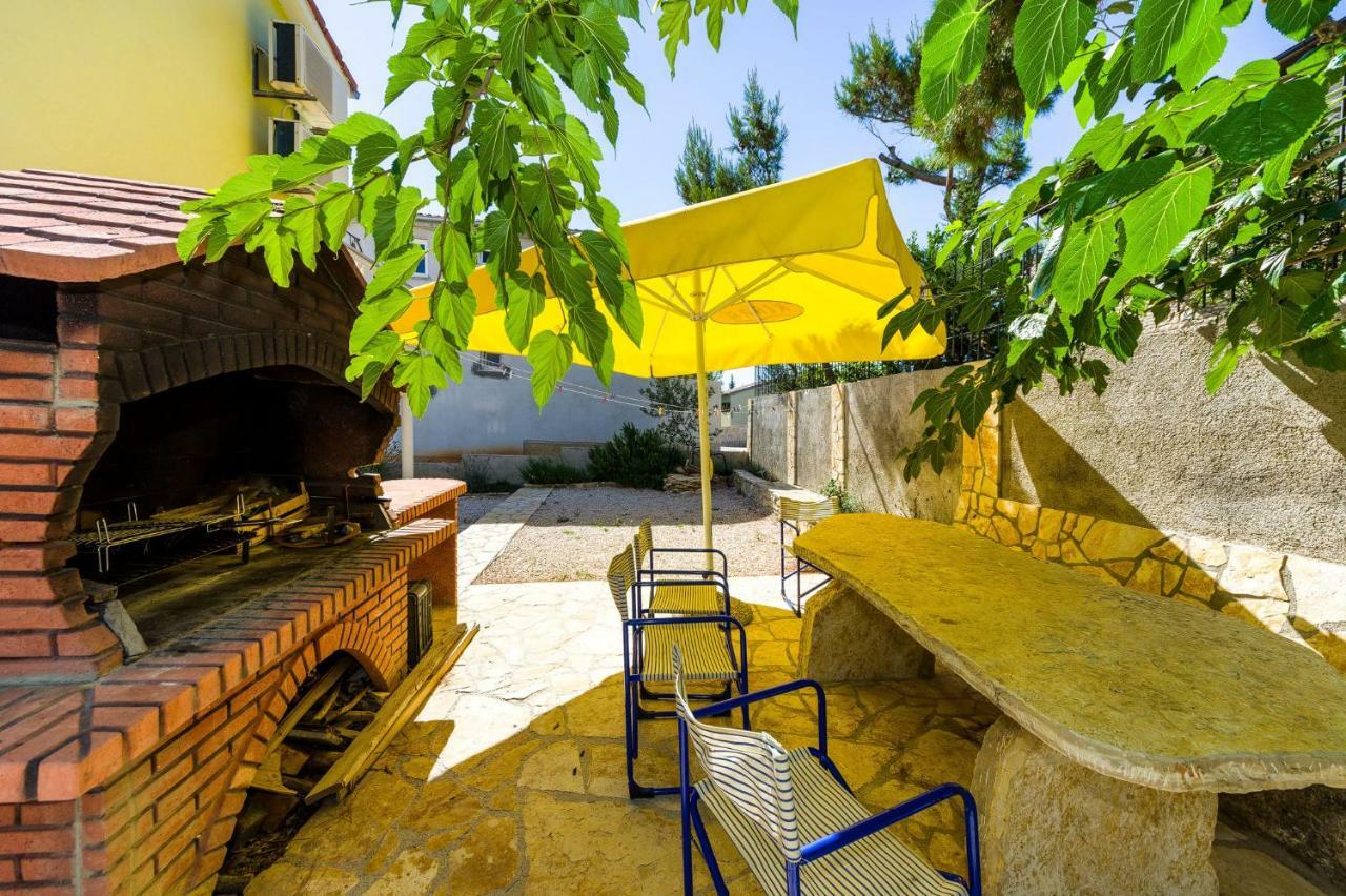 Apartmani Tanja Pridraga ภายนอก รูปภาพ